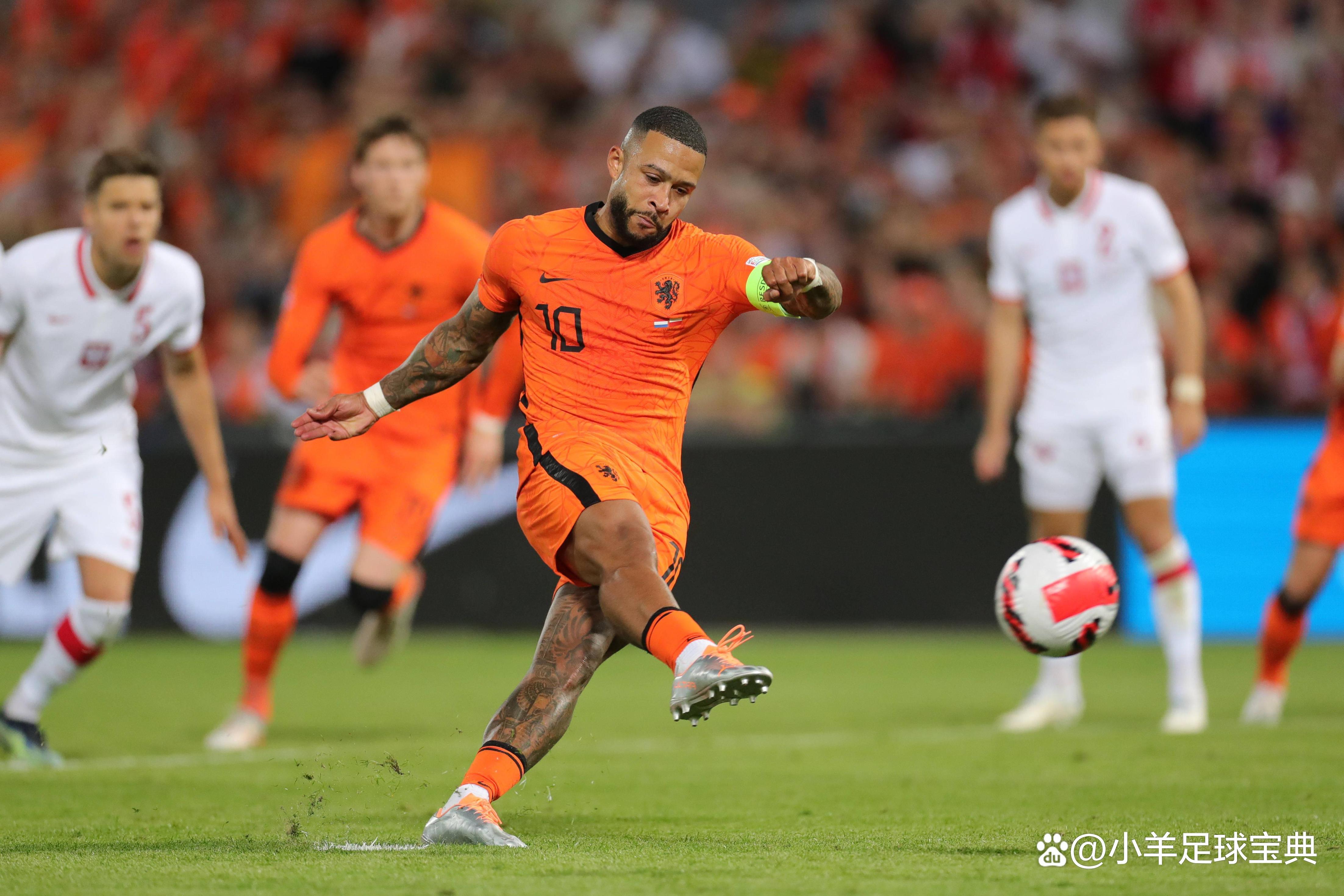 半岛体育教练-包含波兰大胜瑞士首轮晋级阻击赛德国的词条