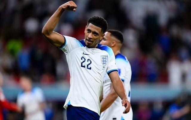 半岛体育竞技-包含英格兰小胜波黑，仍未确定欧洲杯出线的词条