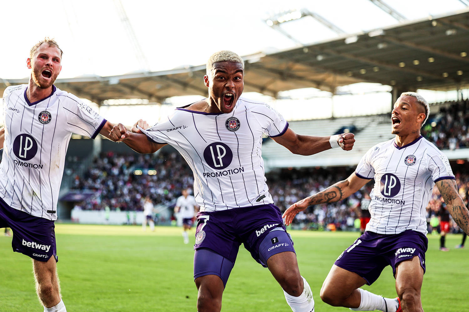 半岛体育官方入口-摩纳哥新秀崭露头角，法甲联赛潜力无限的简单介绍