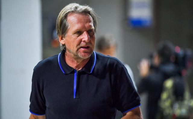 阿尔梅内科失利收场,保级形势受挫陷入泥潭 阿尔梅内科失利收场,保级形势受挫陷入泥潭