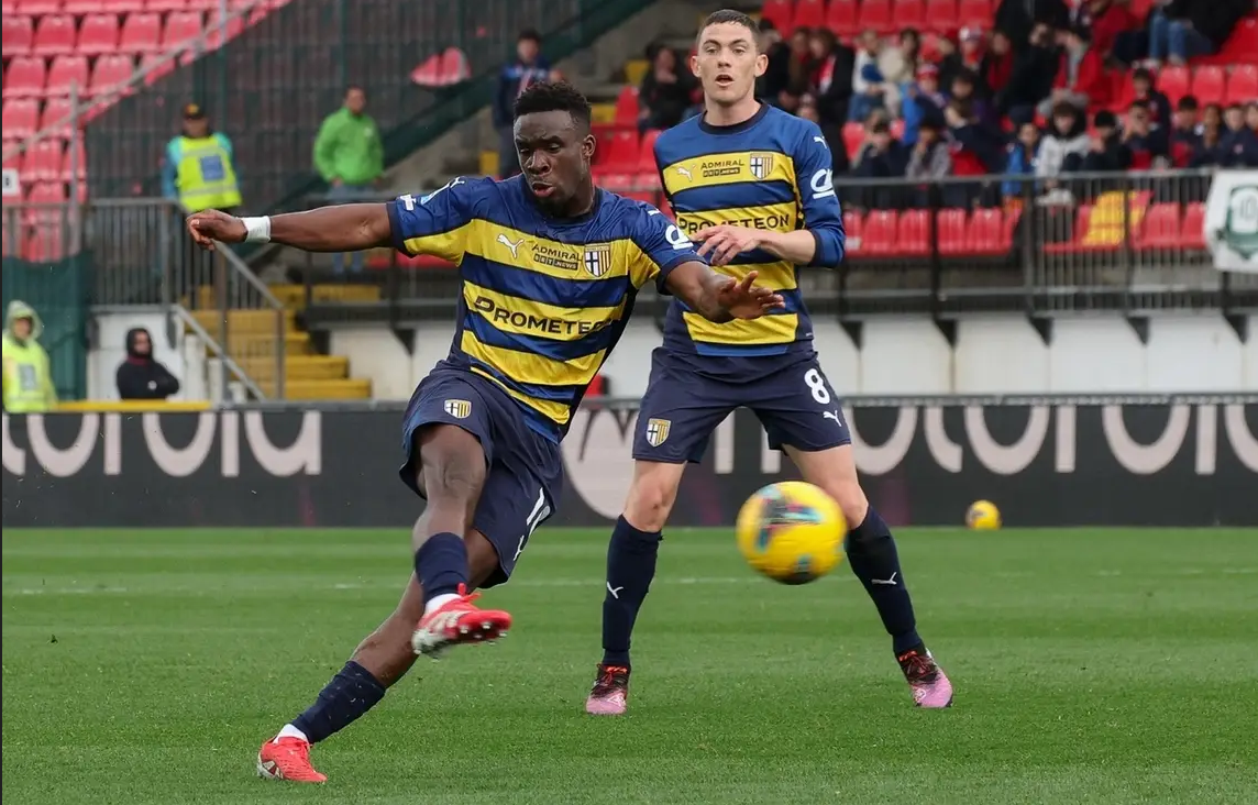 关于众望所归,球迷们翘首以待即将上演的精彩对决的信息 关于众望所归,球迷们翘首以待即将上演的精彩对决的信息