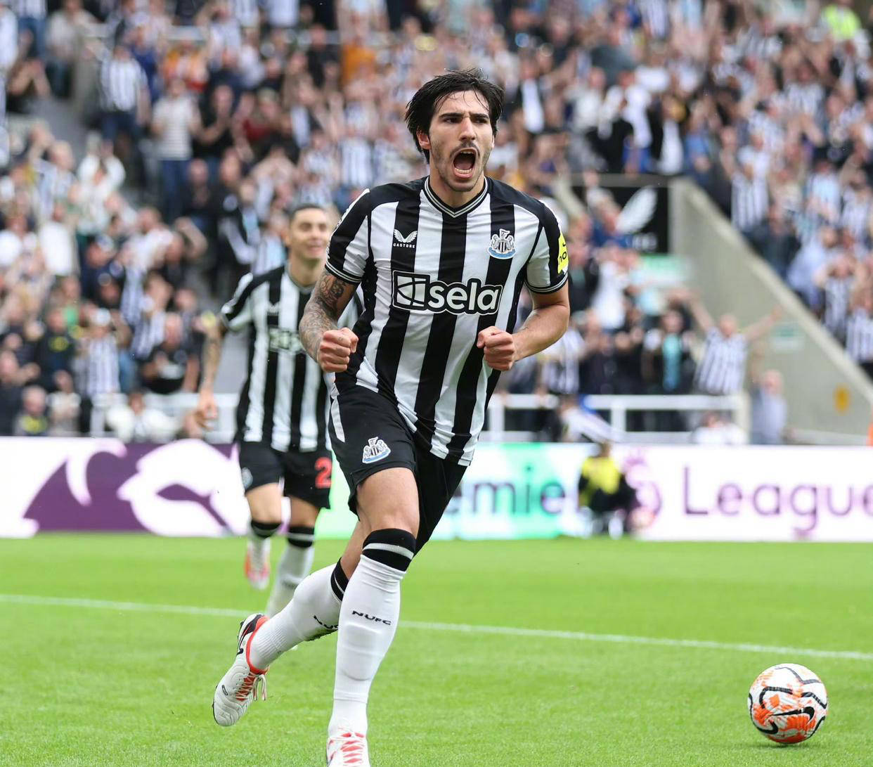 关于AC米兰老将复出,或将登场下一场比赛的信息 关于AC米兰老将复出,或将登场下一场比赛的信息