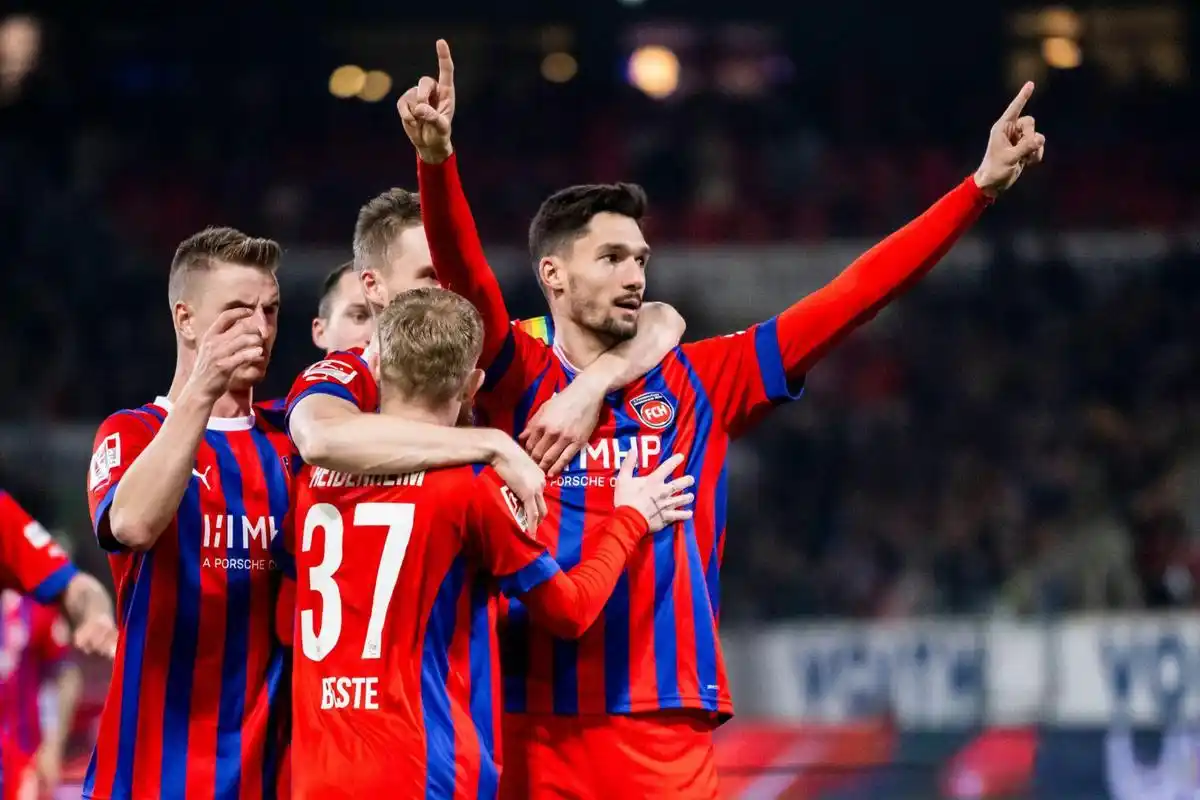 霍芬海姆实力不减,压制对手取胜的简单介绍 霍芬海姆实力不减,压制对手取胜的简单介绍