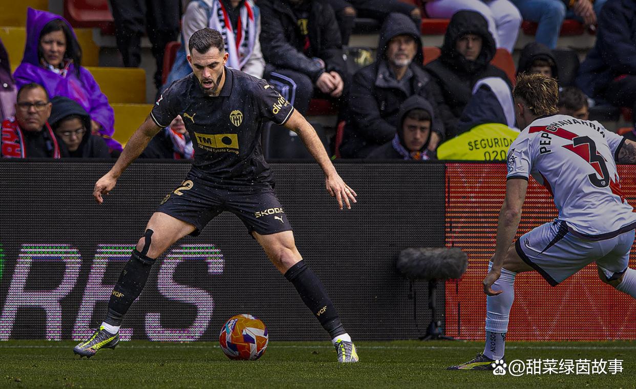 半岛体育在线登录-瓦伦西亚防守稳固，客场保持不败